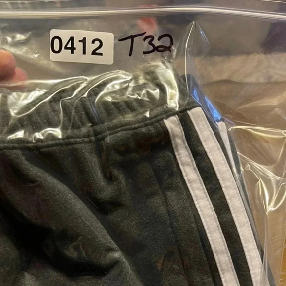 ADIDAS YOUTH track pants - Picture 7 of 7